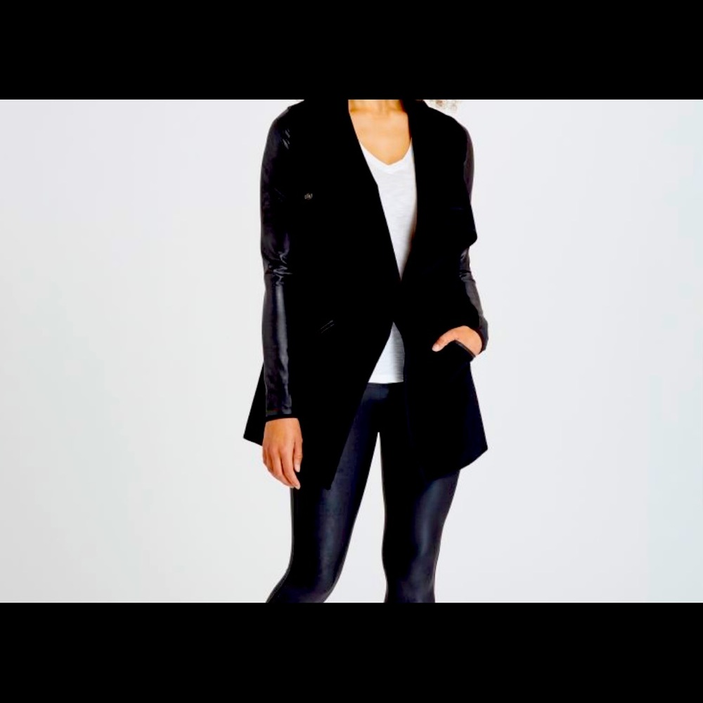 Spanx Jacket size Large women’s 12-14 with tags